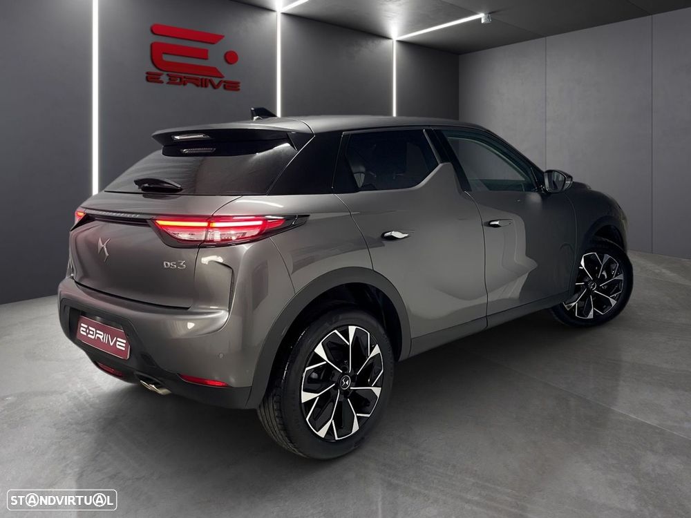 DS DS3 1.2 PureTech Rivoli EAT8 - 8
