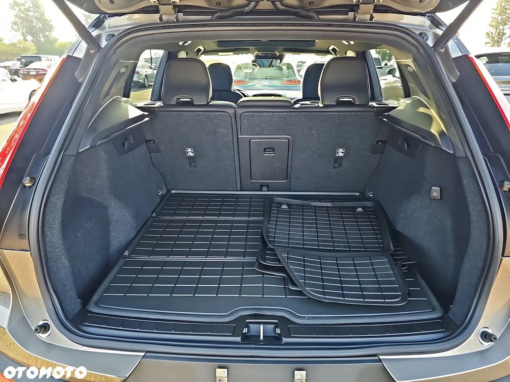 Volvo XC 40 T5 AWD Geartronic R-Design - 13