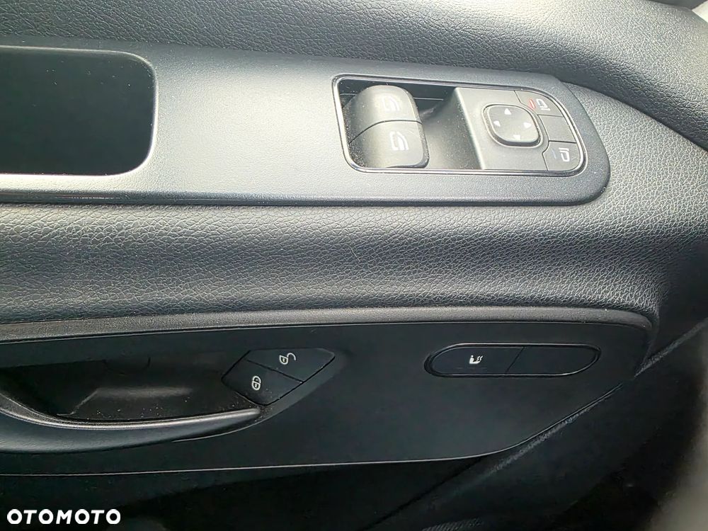 Mercedes-Benz Sprinter - 6