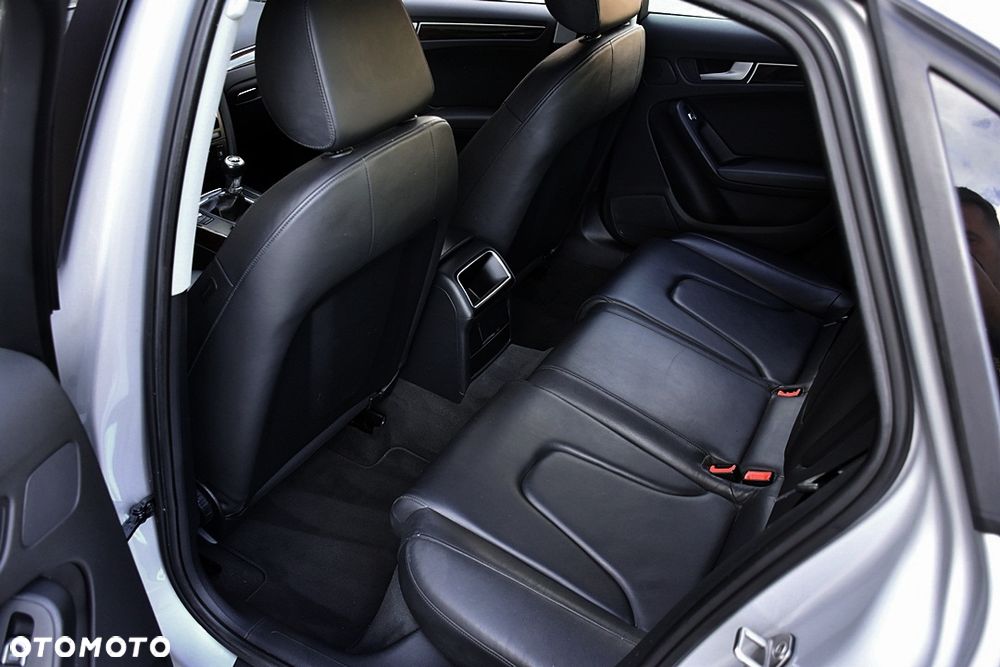 Audi A4 Limousine 1.8 TFSI Attraction - 38