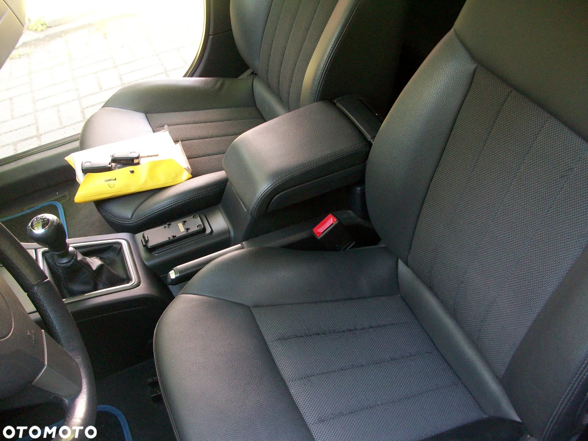 Opel Vectra 1.8 Caravan Cosmo Plus - 18
