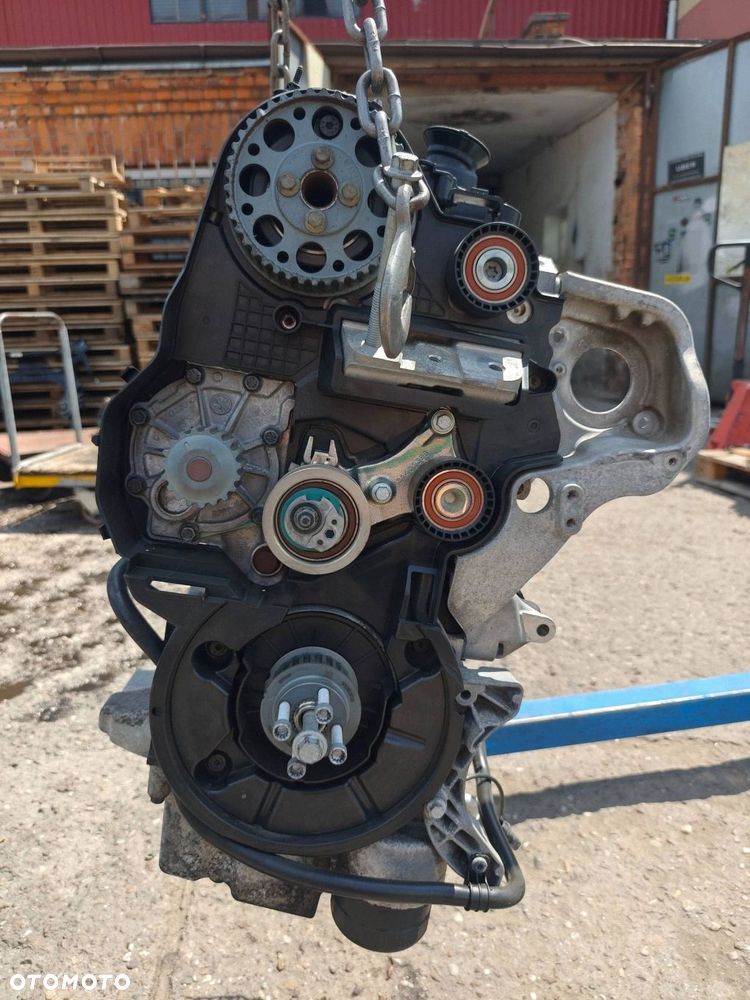 VOLVO XC90 II SILNIK D4204T23 BI-TURBO 235KM D5 USZKODZONY - 3