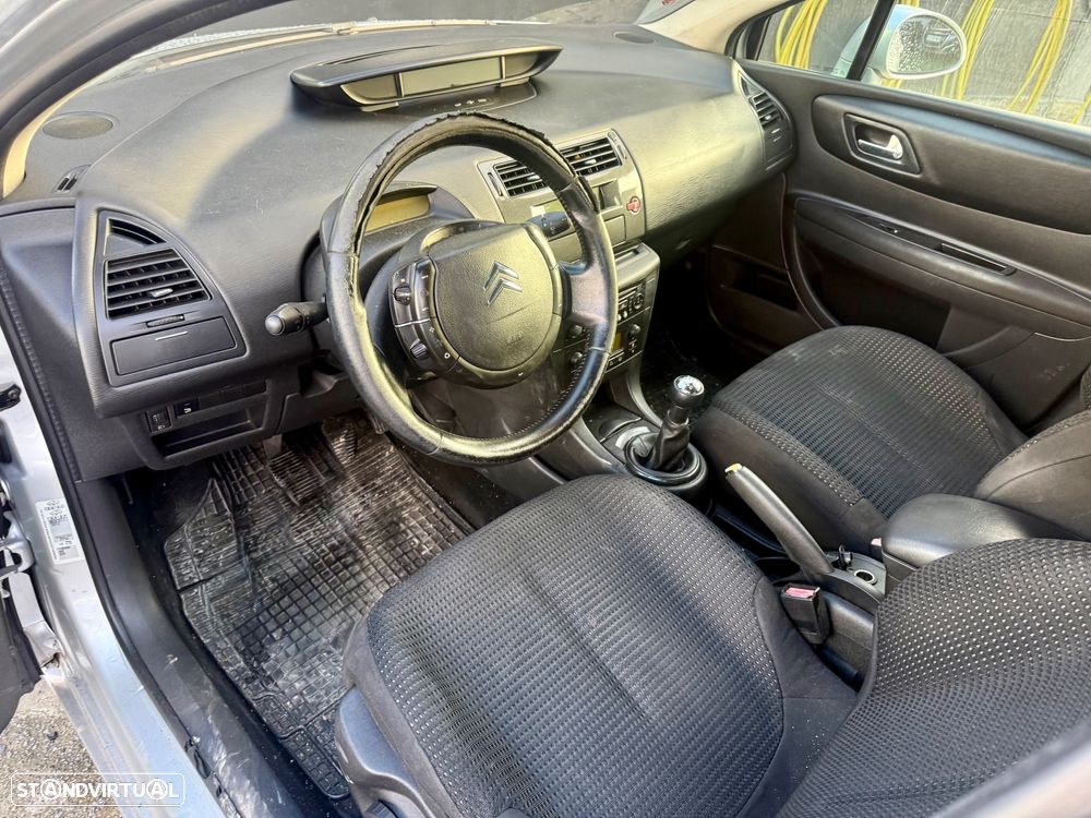 Citroën C4 1.6 HDi SX - 6