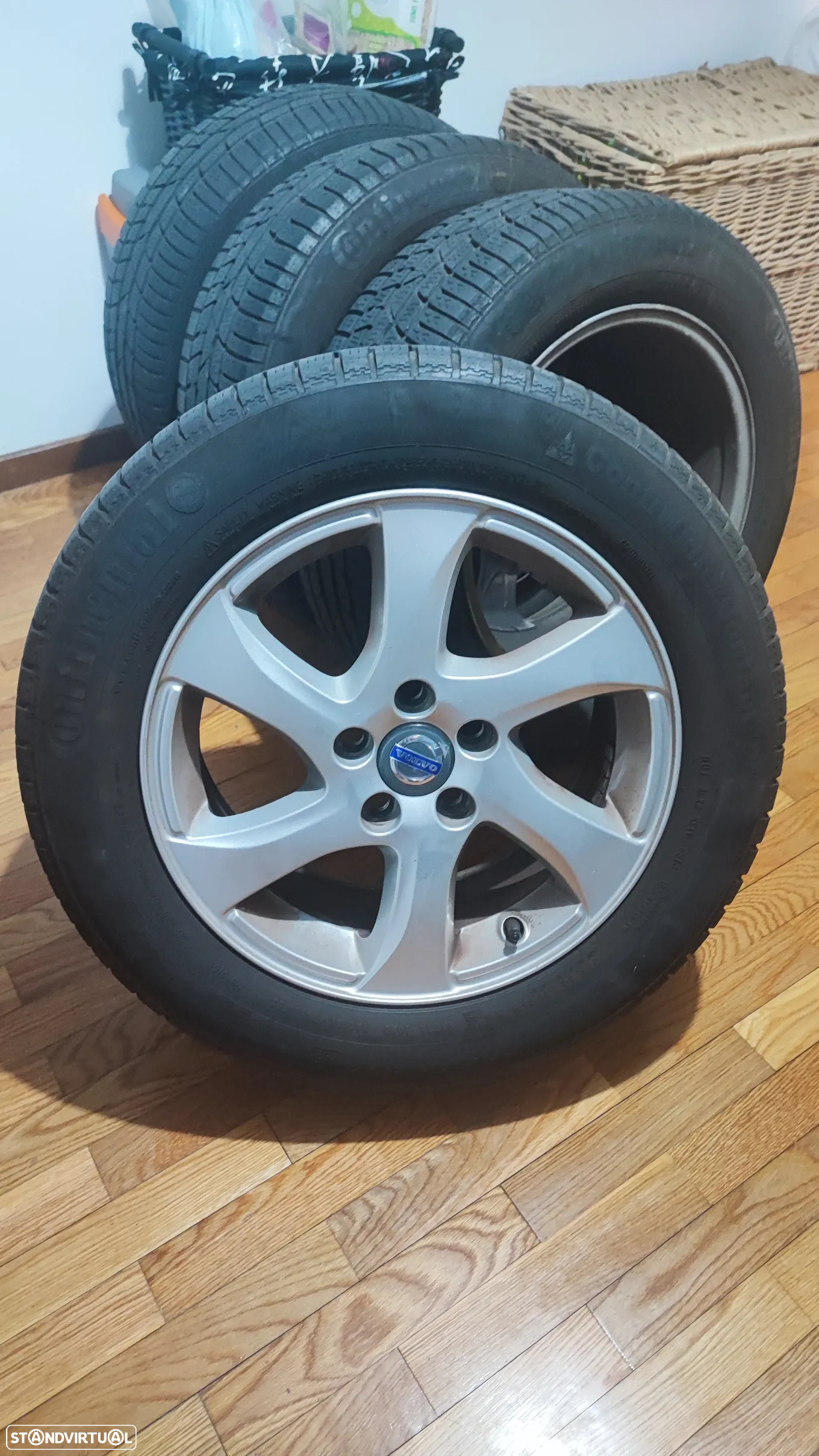 Volvo V40 D4 Geartronic Momentum - 10