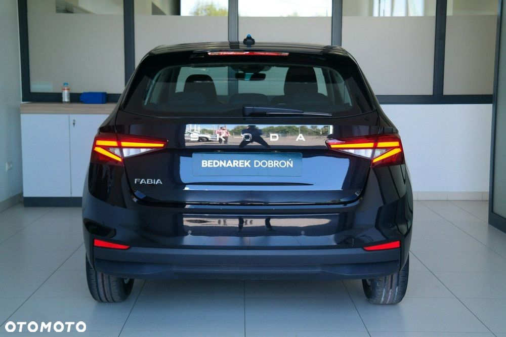 Skoda Fabia - 6