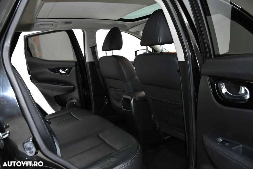 Nissan Qashqai 1.5 DCI TEKNA - 6