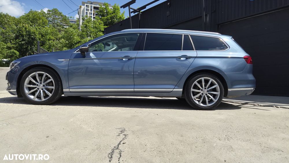 Volkswagen Passat 2.0 TDI DSG 4Motion Highline - 4