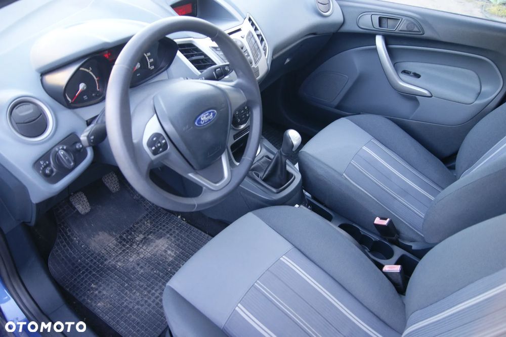 Ford Fiesta 1.25 Viva - 10