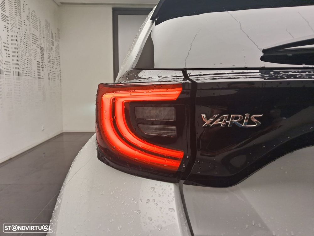 Toyota Yaris 1.5 HDF Luxury - 33