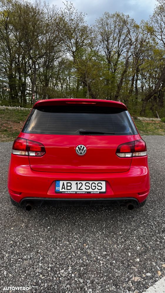 Volkswagen Golf 2.0 TSI GTI - 8