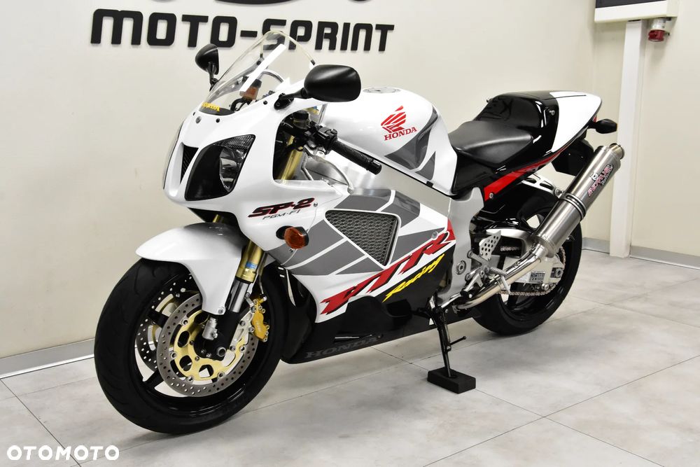 Honda VTR - 3