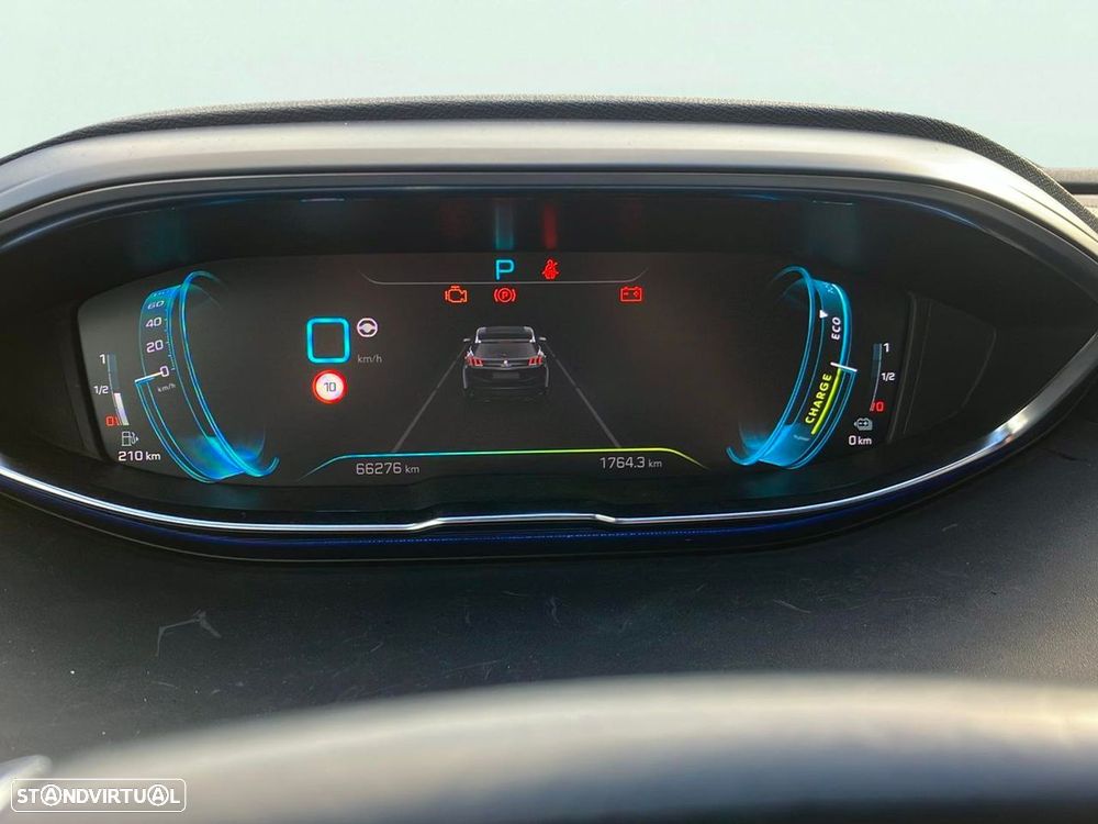 Peugeot 3008 1.6 Hybrid GT Pack e-EAT8 - 13