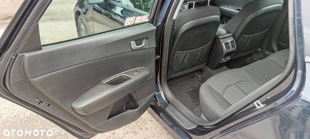 Kia Optima 2.0 M - 20