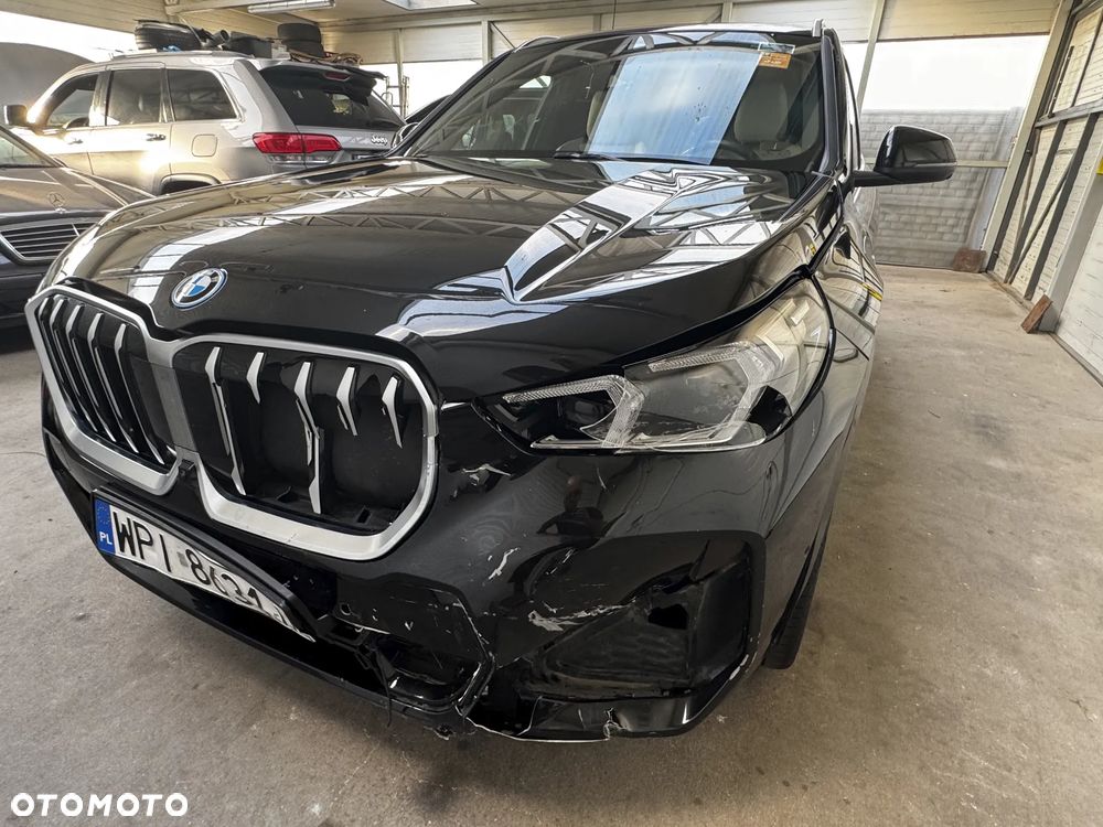 BMW X1 - 13