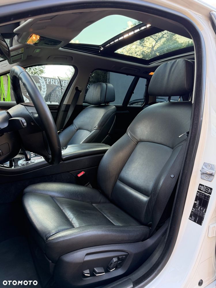 BMW Seria 5 525d Luxury Line - 17