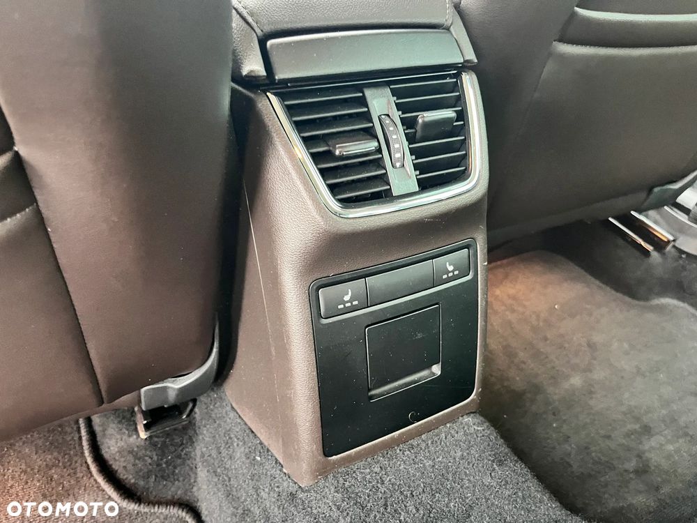 Skoda Octavia 2.0 TDI L&K DSG - 15