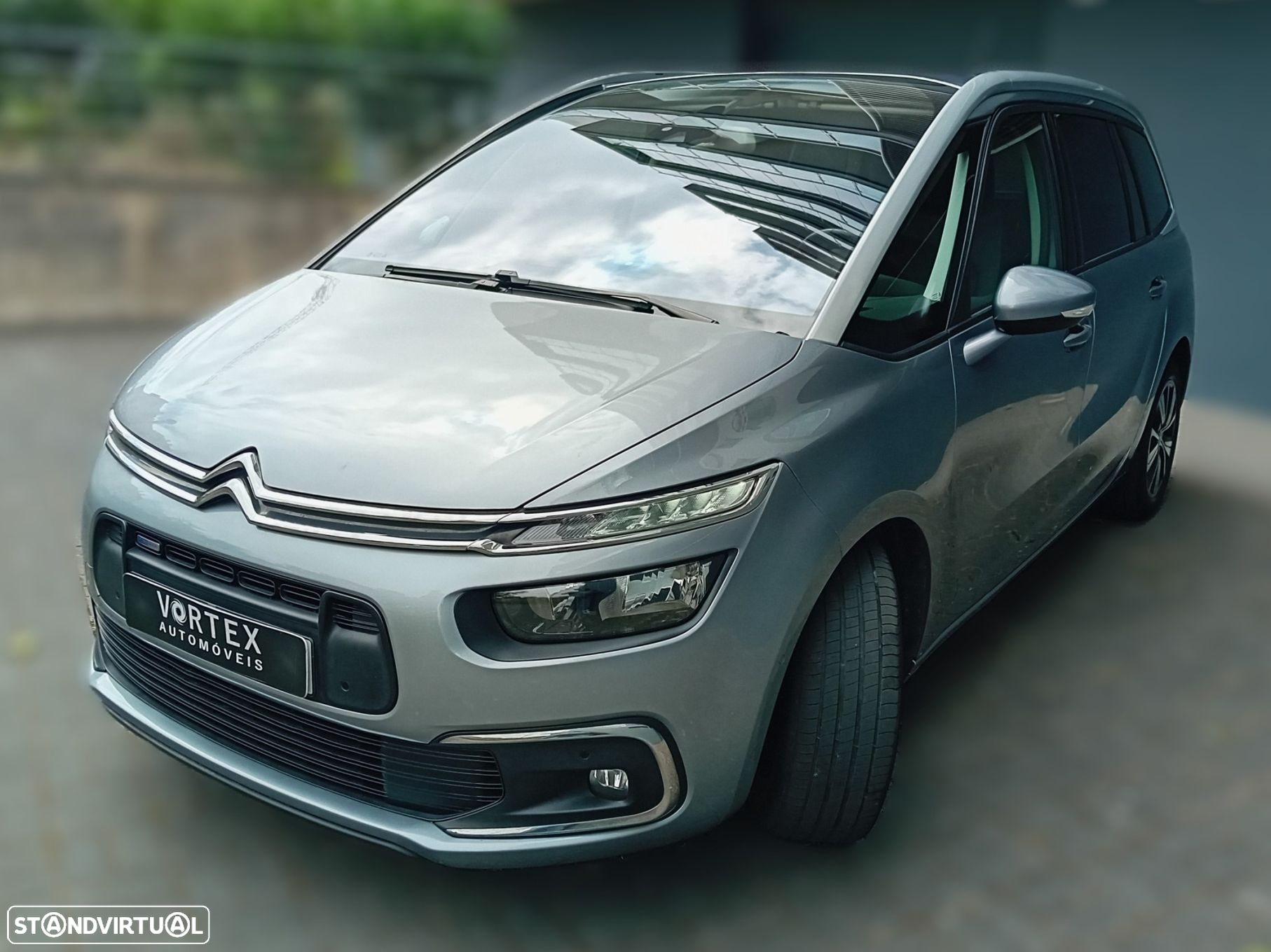 Citroën C4 Grand Picasso 1.2 PureTech Intensive J17 - 4