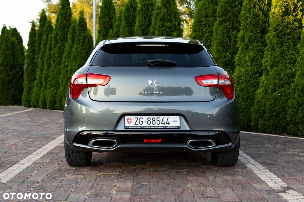 Citroën DS5 THP 200 SportChic - 8