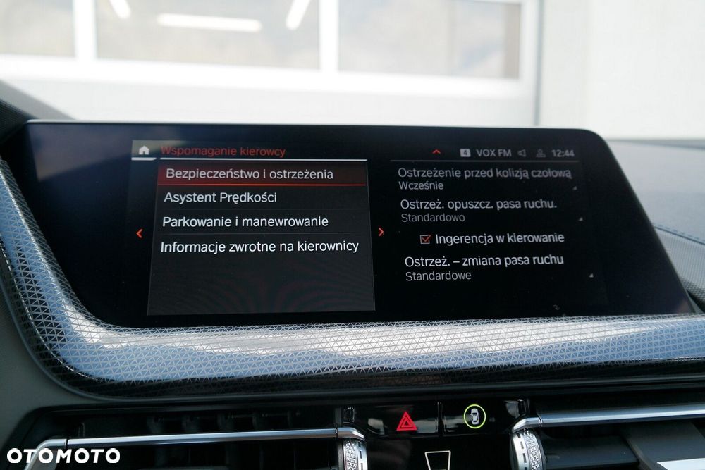 BMW Seria 2 - 32