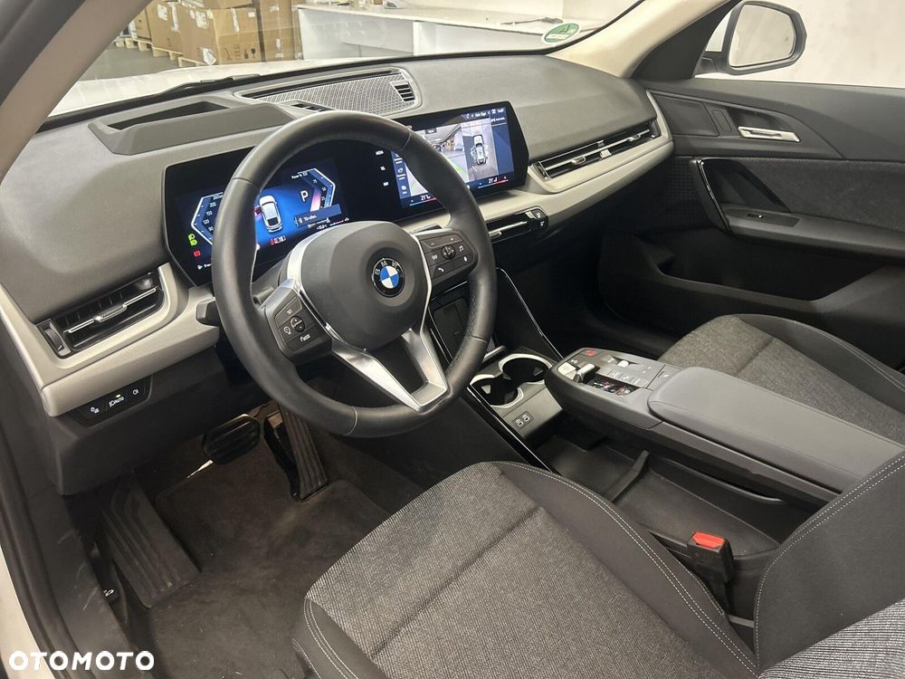 BMW X2 - 10