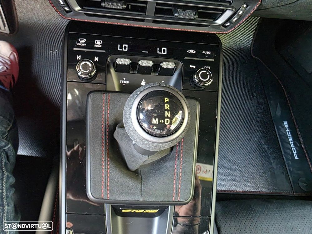 Porsche 911 (992) - 22