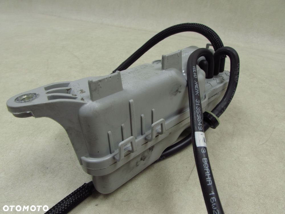 VOLVO S60 II V60 XC60 2.0 D3 D4 13-18 PUSZKA ZBIORNIK PODCISNIENIA 31339809 - 4