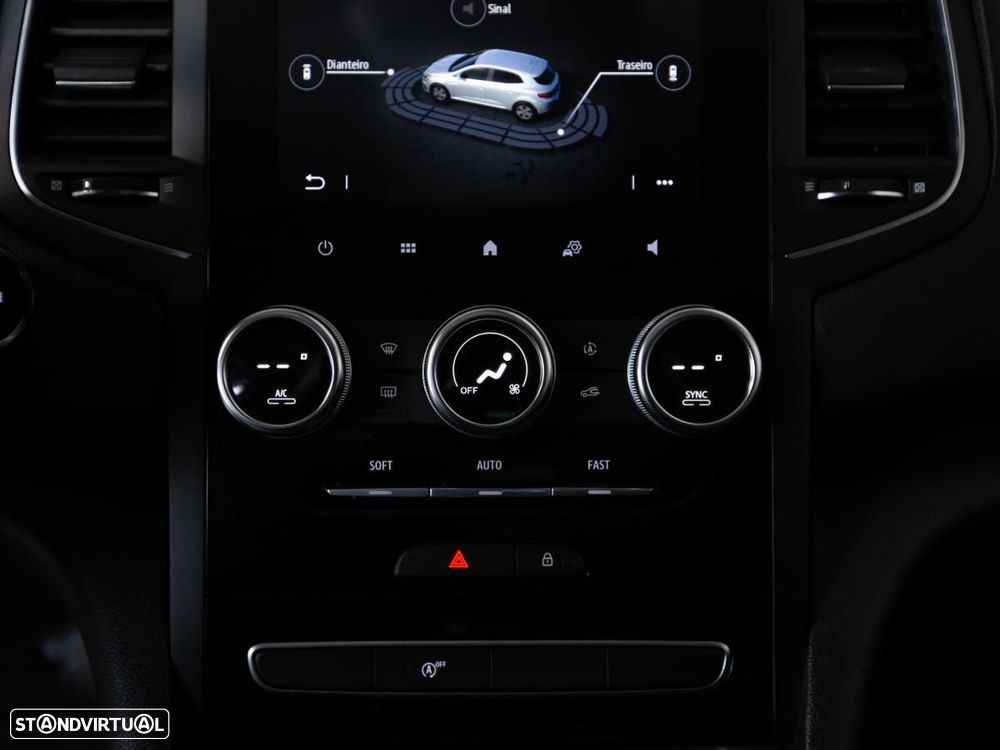 Renault Mégane 1.5 Blue dCi Limited - 17