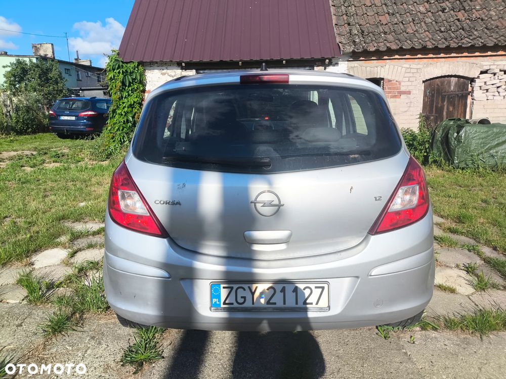 Opel Corsa 1.2 16V - 5