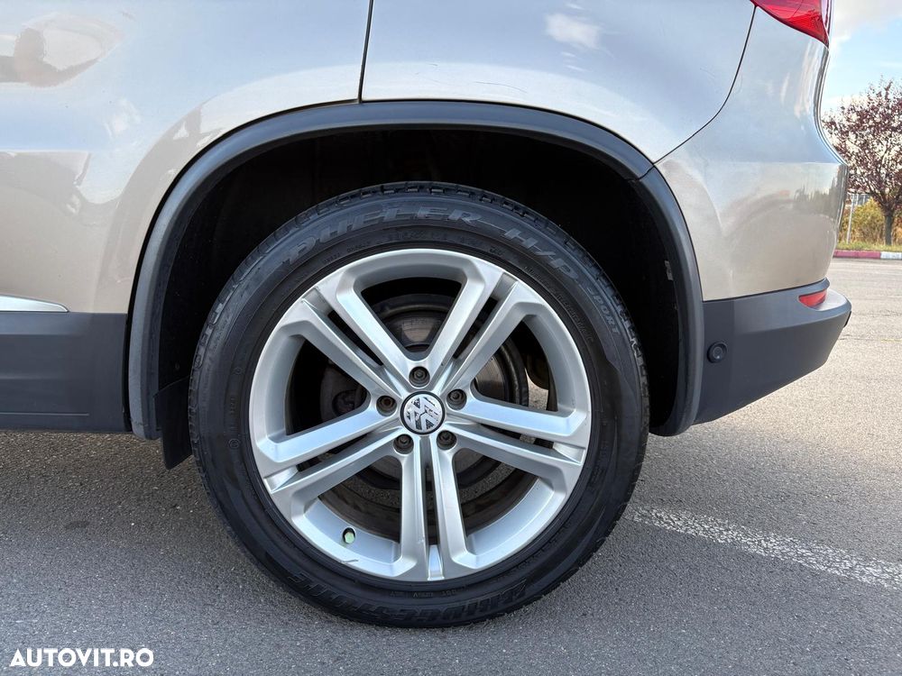 Volkswagen Tiguan 2.0 TDI 4Motion DSG Sport & Style - 19