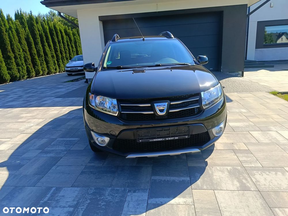 Dacia Sandero TCe 90 Celebration - 4