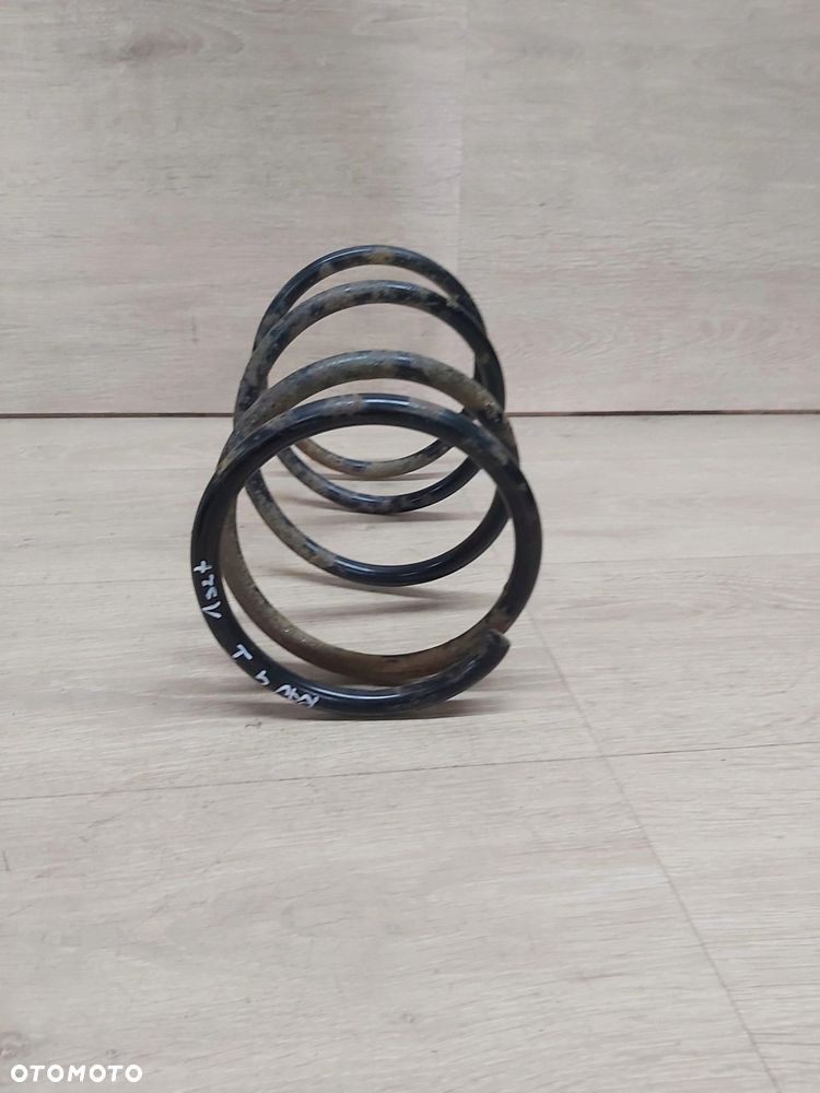 Toyota RAV4 I 2,0 3s-fe sprężyna przód 1 sztuka - 1