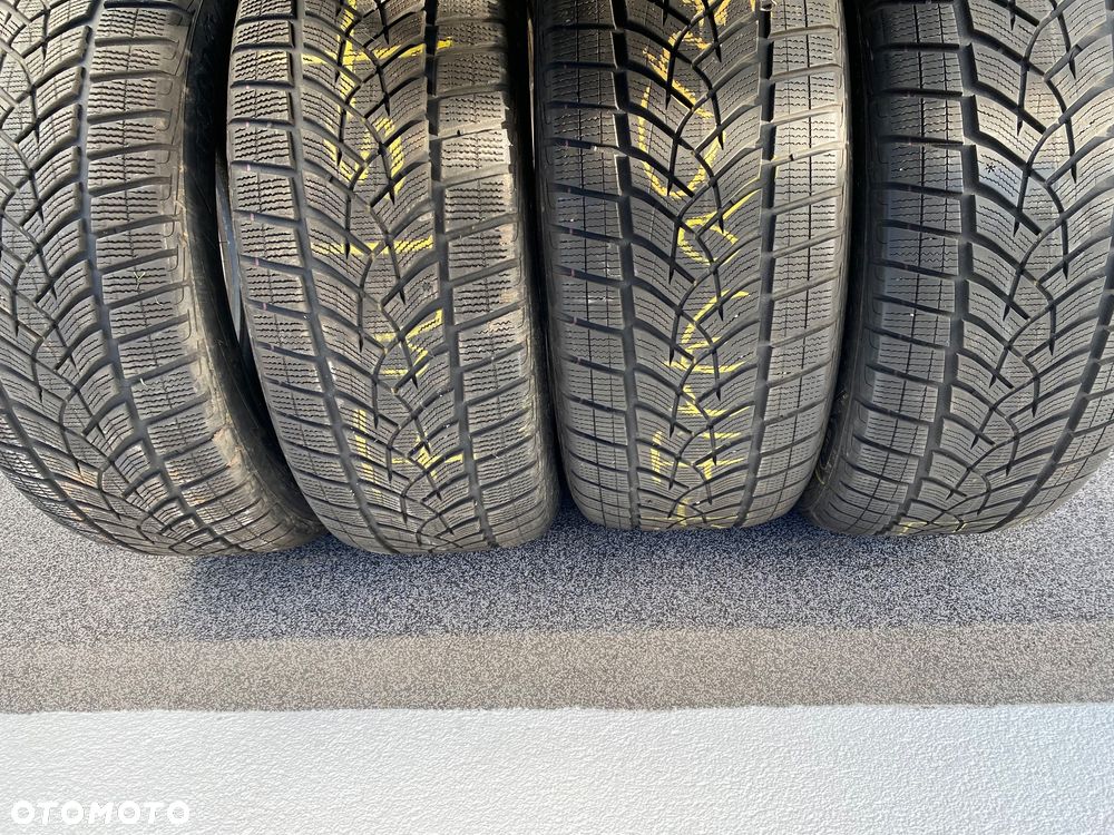 4xOpony Good Year 255/50R20 109V 2019R. 6,36mm - 8