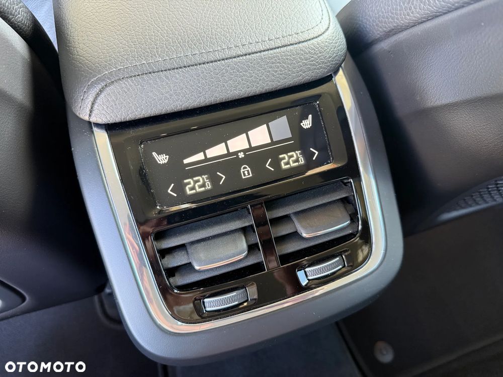 Volvo XC 60 B5 D AWD Geartronic Inscription - 32