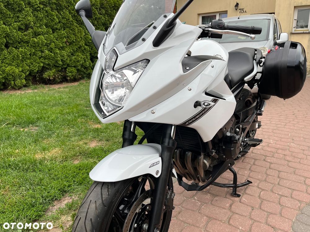 Yamaha XJ - 23