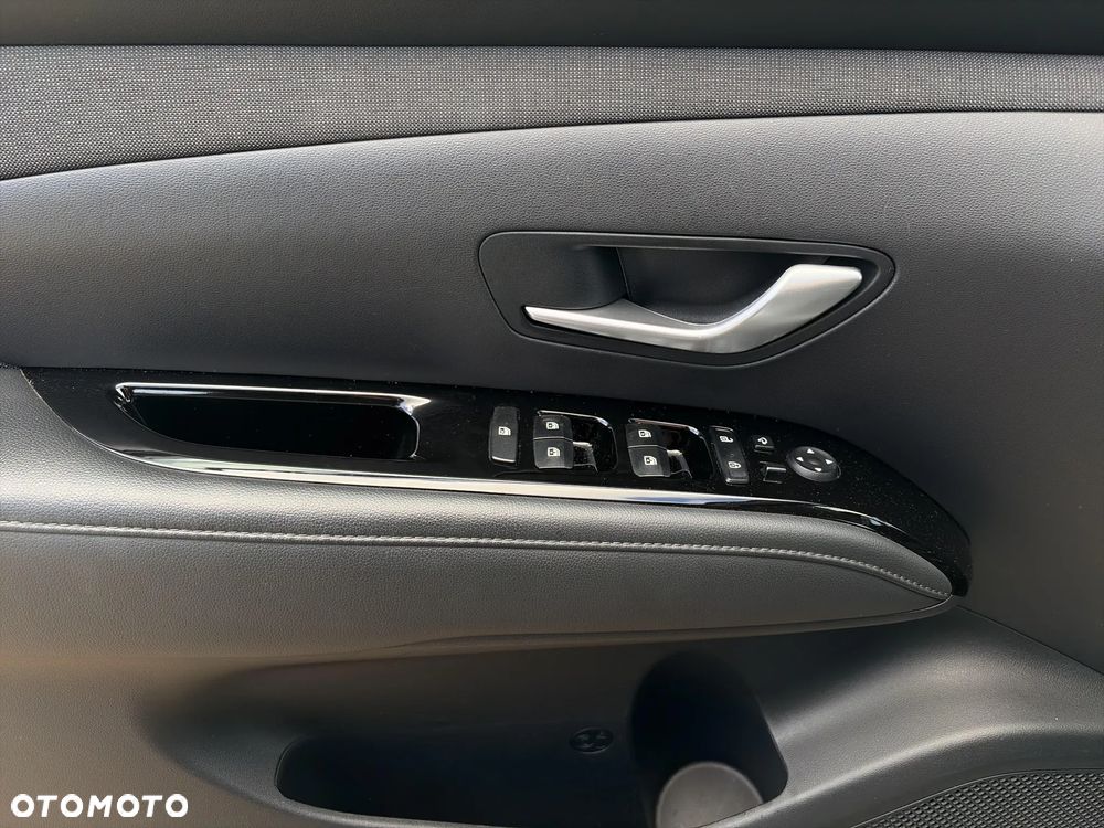 Hyundai Tucson 1.6 T-GDi Premium 4WD DCT - 12