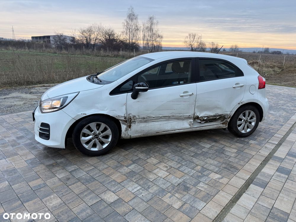 Kia Rio 1.2 ISG Dream-Team Edition - 3