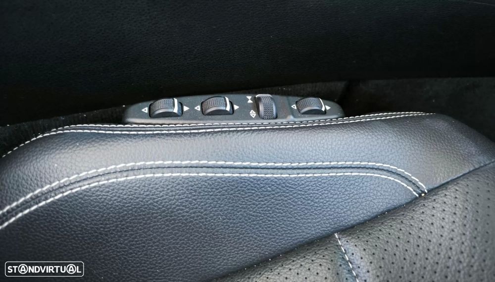 Mercedes-Benz E 250 CDi Avantgarde BlueEfficiency Auto - 35