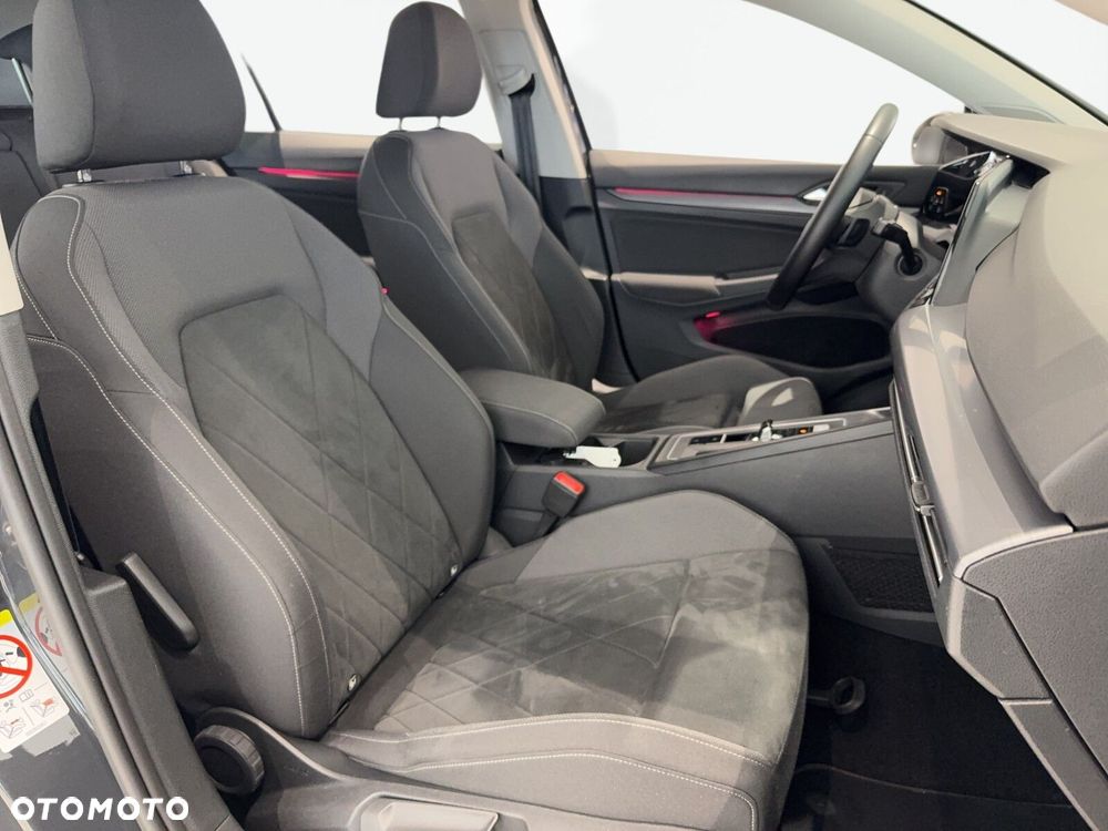 Volkswagen Golf Variant - 16