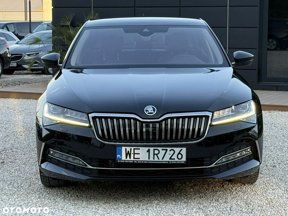 Skoda Superb 2.0 TSI L&K DSG - 9
