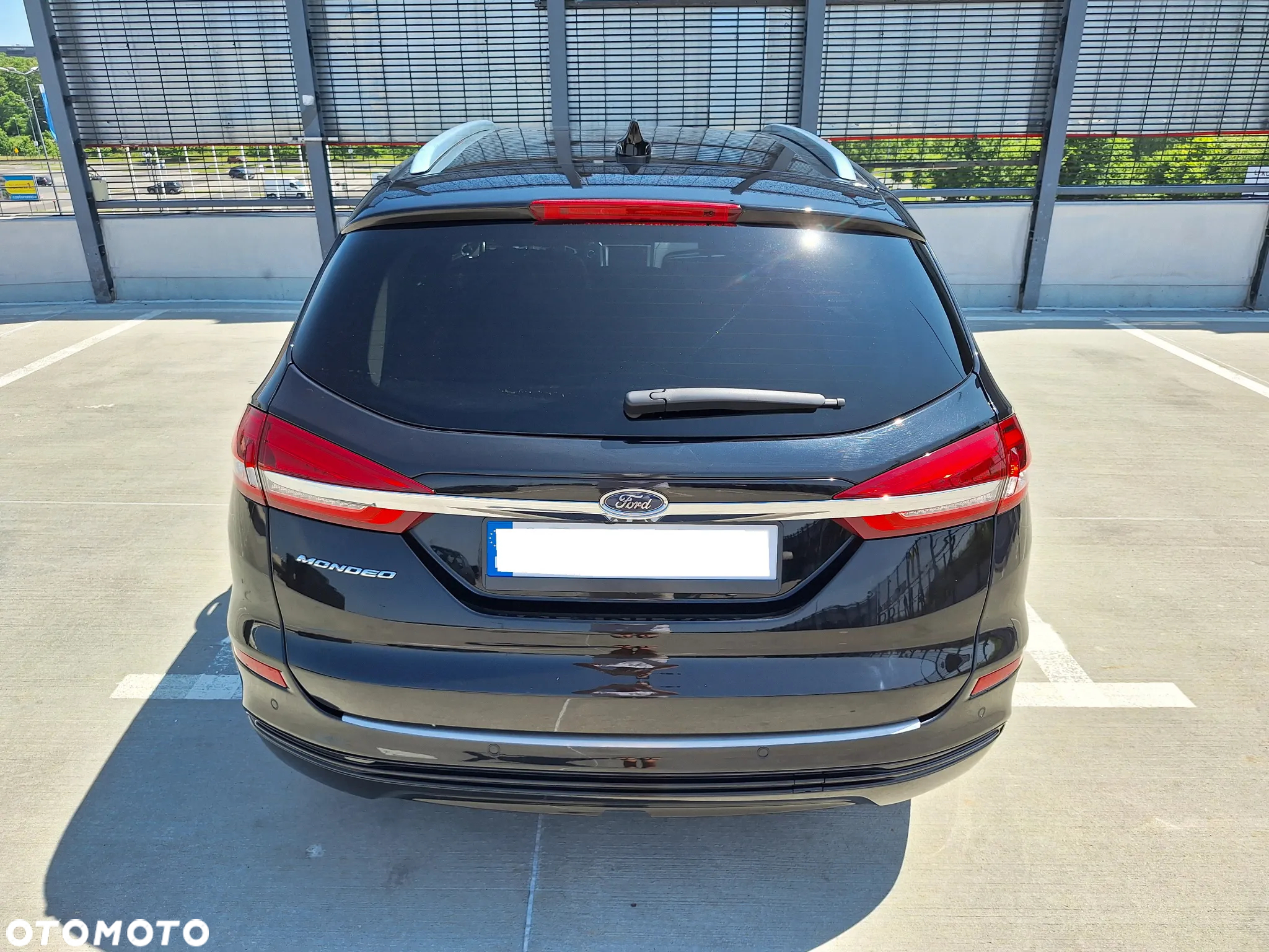 Ford Mondeo 2.0 EcoBlue Titanium - 10