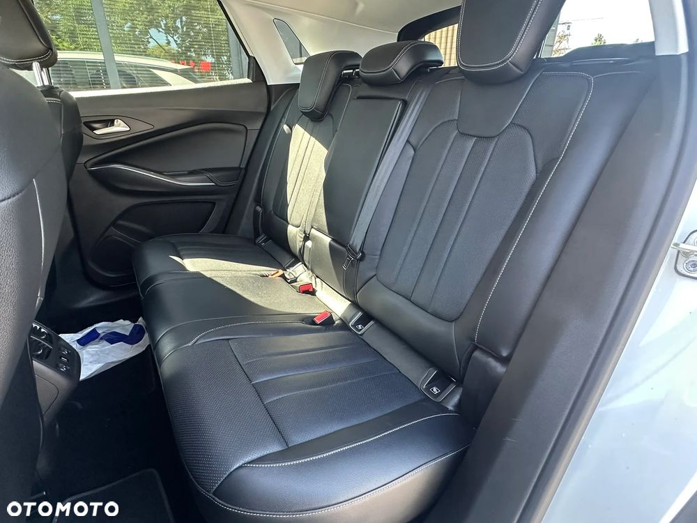 Opel Grandland X 1.2 Start/Stop Business INNOVATION - 20