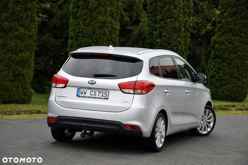 Kia Carens - 6
