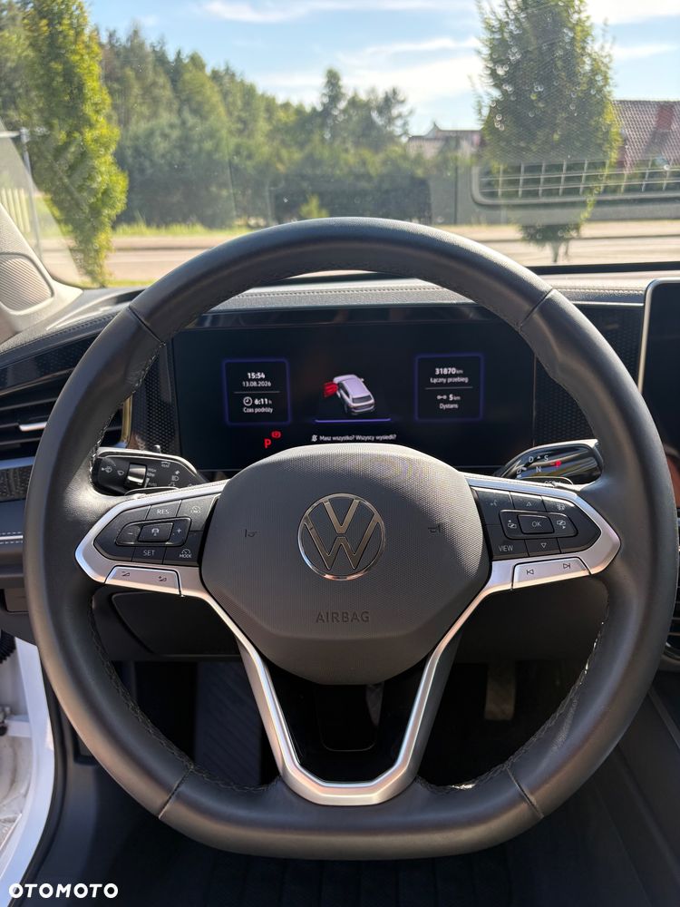 Volkswagen Passat - 39