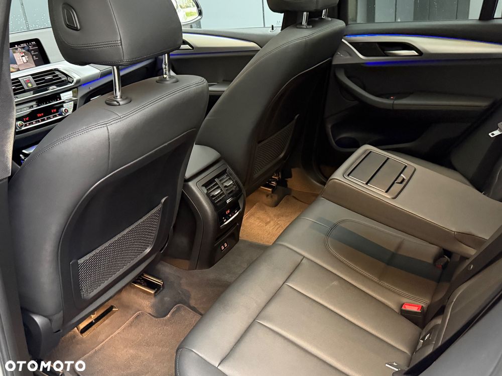 BMW X3 xDrive20d MHEV xLine sport - 31