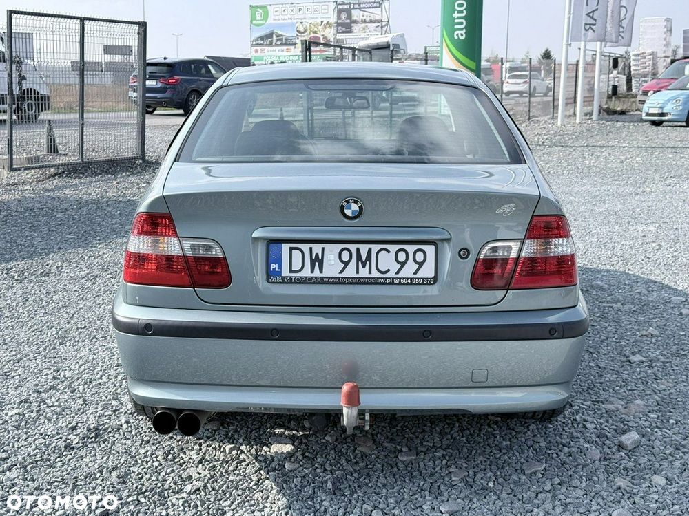 BMW Seria 3 318i - 8