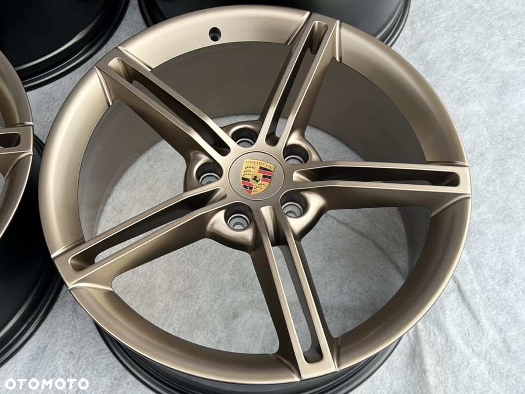 Felgi Porsche Taycan 21'' Golg Edytion oryginalne - 5