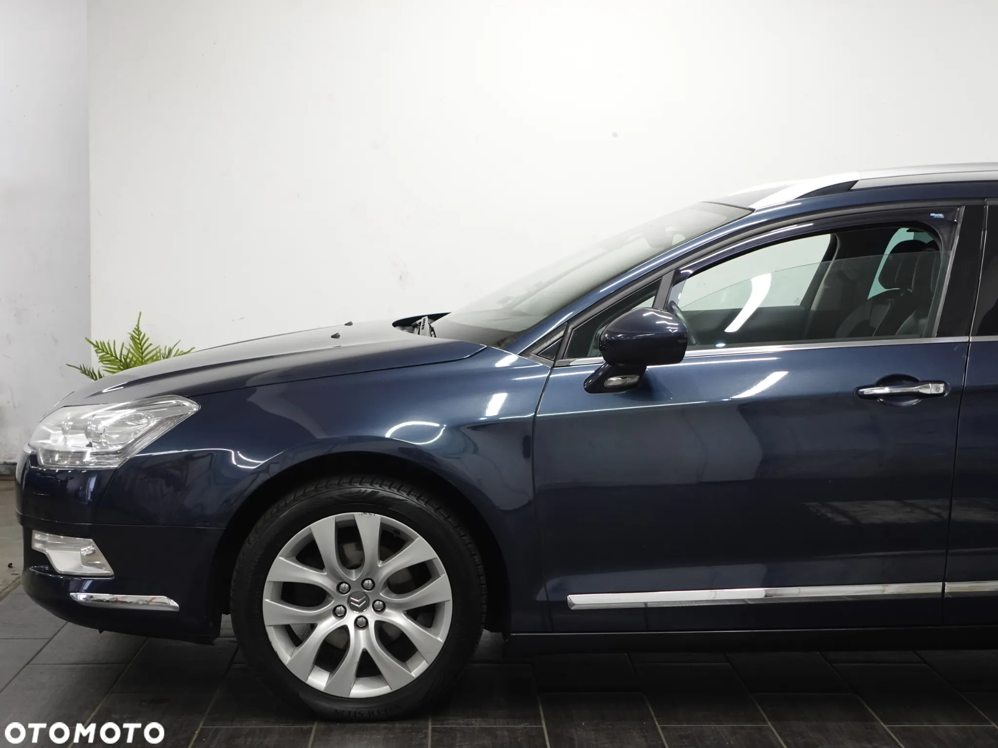 Citroën C5 Tourer HDi 165 FAP Exclusive - 17