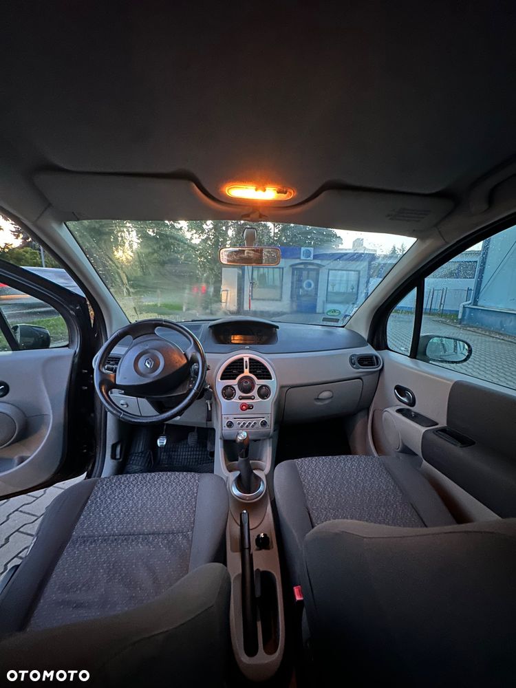Renault Modus - 12
