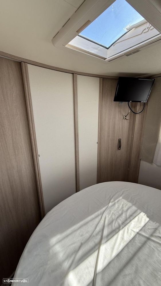 Rapido Serie 6F 696 FF 50 anos c.central e basculante - 45