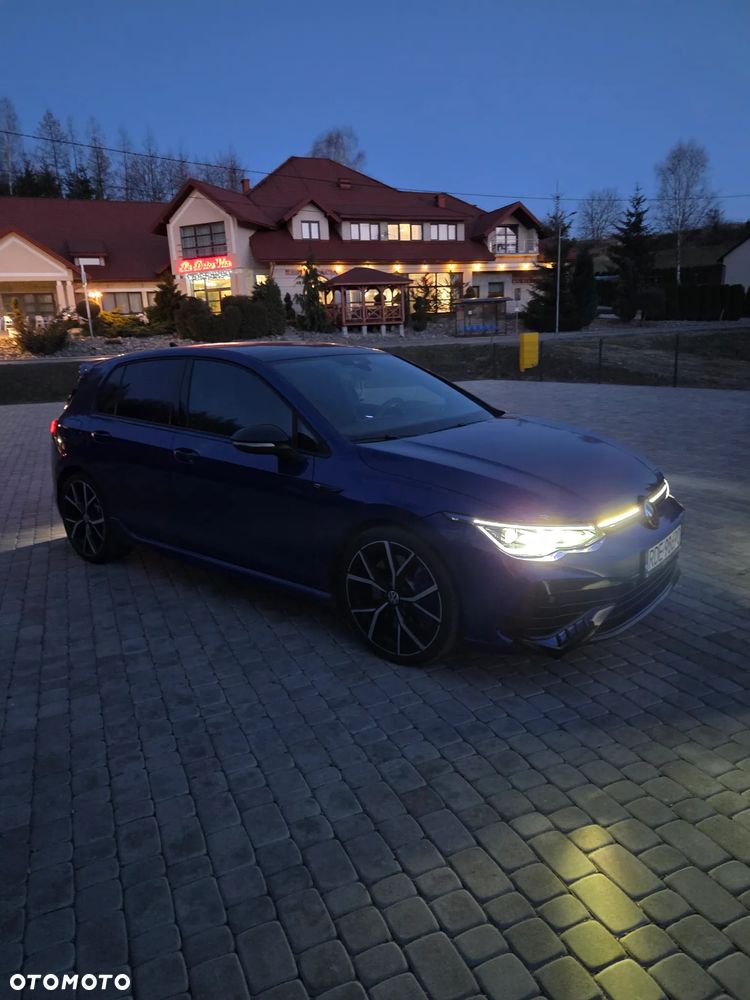 Volkswagen Golf - 25